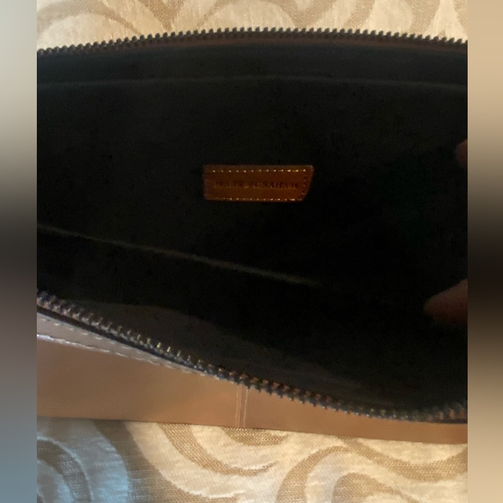 Mark Graham Elegant Tan Leather Laptop B ag - Picture 7 of 7